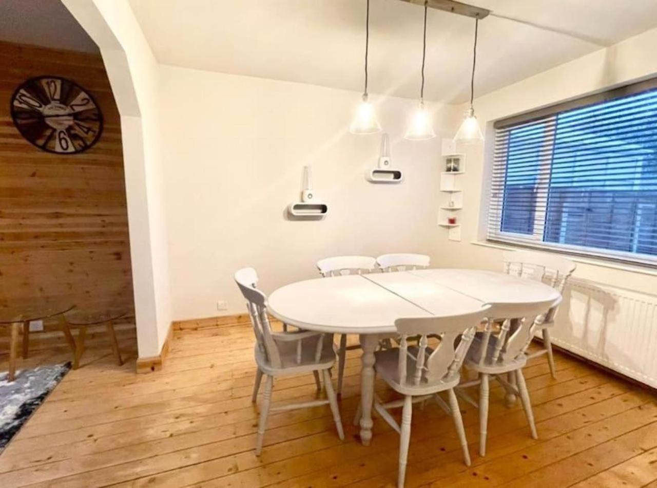 Entire House - Peaceful 3 Bedroom Home Rishton Exteriér fotografie